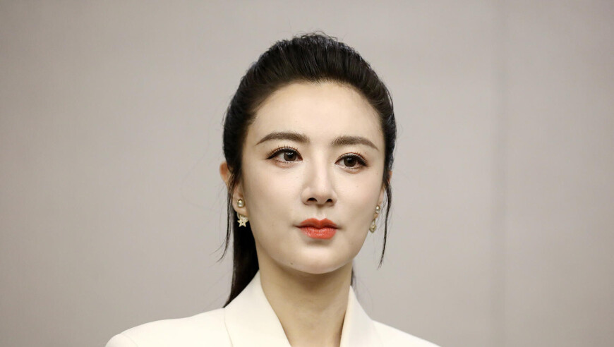 甲亢哥中国行被东莞潮玩种草,管家婆四肖-8码-8中一特,精准解释落实及其象征意义_钻石版V10.97